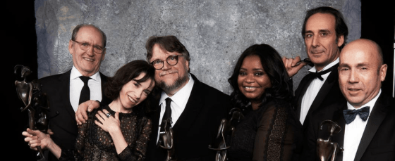 Photo of The Shape of Water cast at the Oscars with their trophies